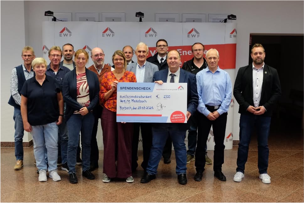 EWF spendet 2300€ an Medebacher Vereine